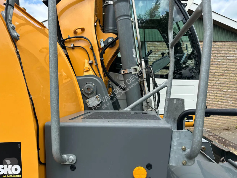 Excavator Liebherr A