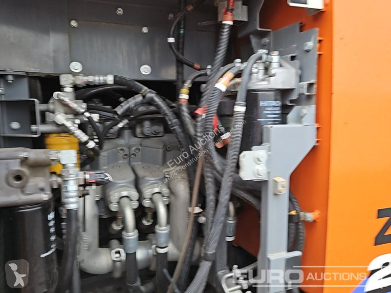 Excavadora Hitachi -6
