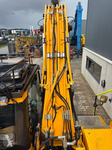 Escavadora JCB 220 XL 4F - 220 X