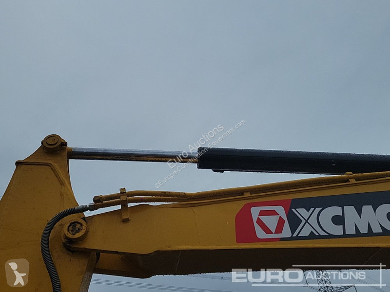 Escavatore XCMG