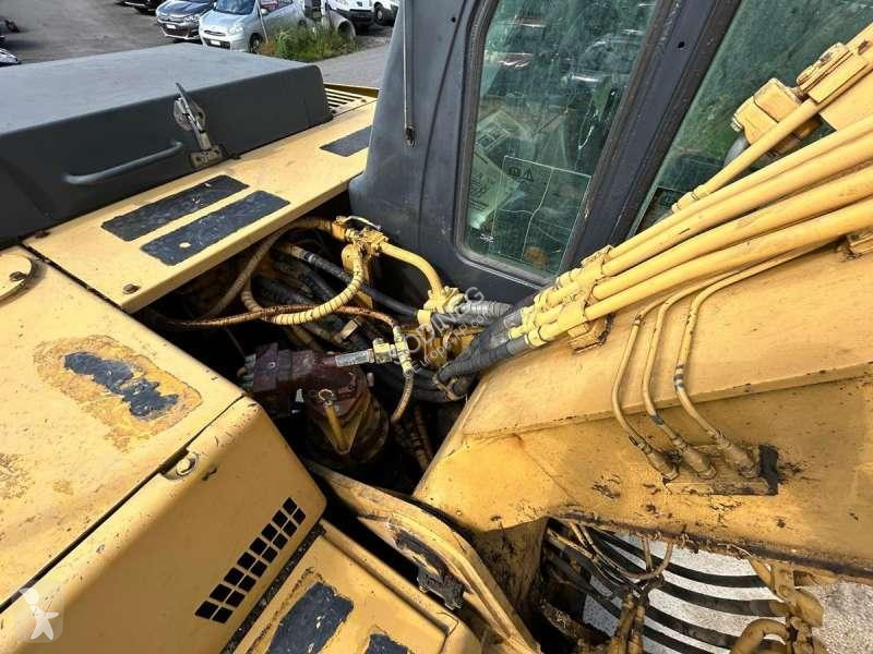 Escavadora Komatsu PC180LC-6K MACHINE SUISSE