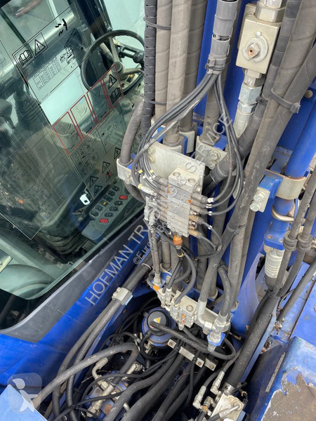Graafmachine Komatsu PW148-8