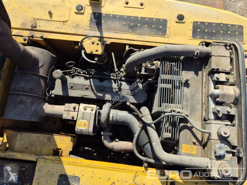Excavator Komatsu PC210LC-8M0