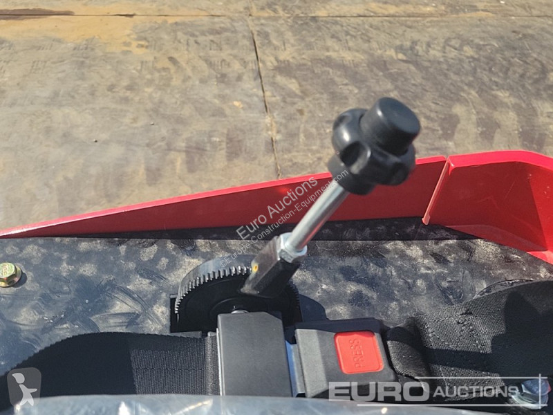 Escavatore JPC HT12