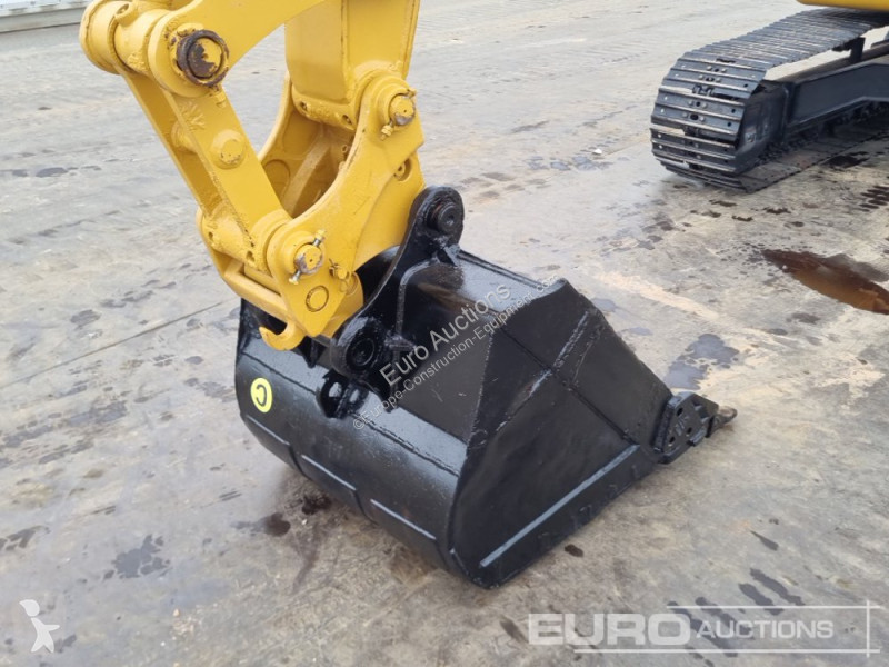 Escavatore Caterpillar C