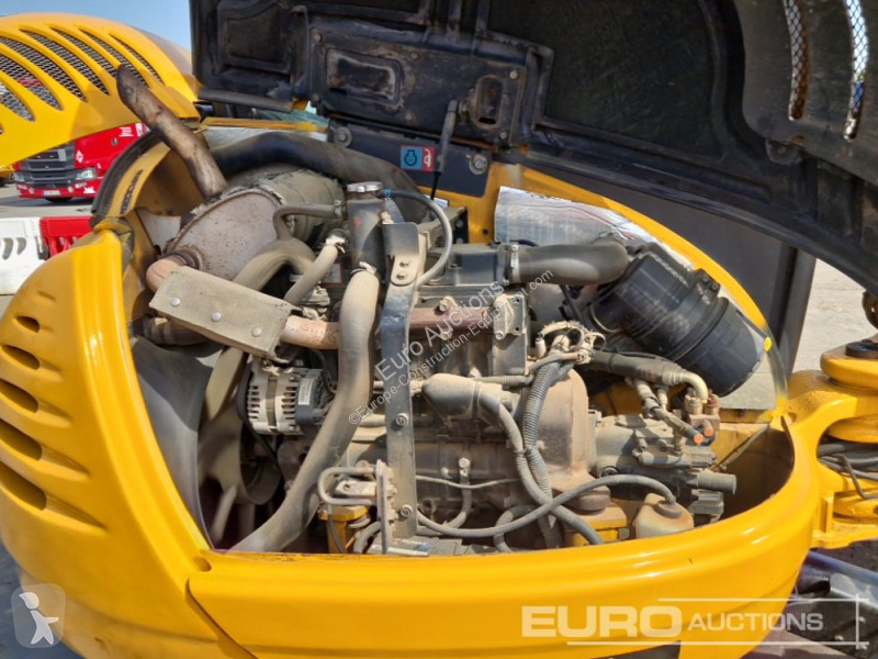 Escavadora JCB