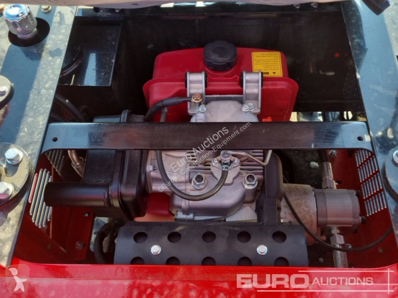 Escavadora JPC HT12