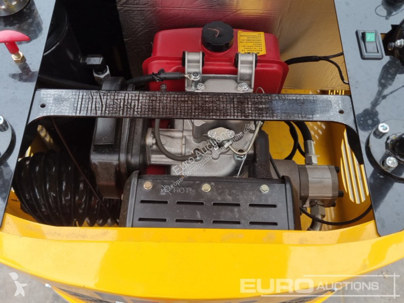 Escavatore JPC KV12