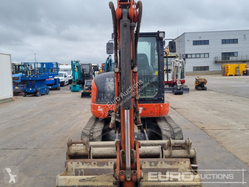 جرافة Kubota U48-4