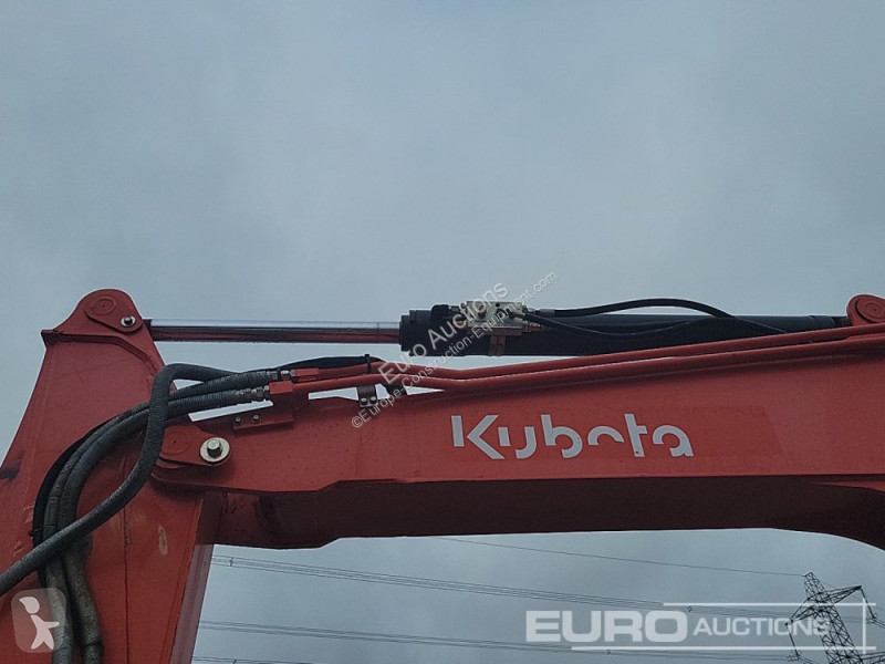 Escavadora Kubota KX080-4A