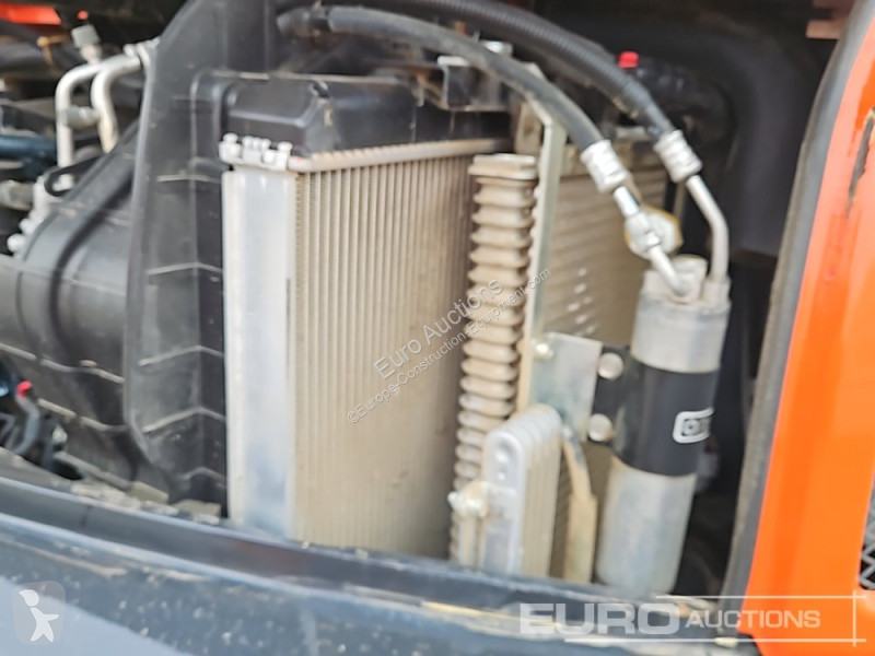 Escavadora Kubota KX080-4A2