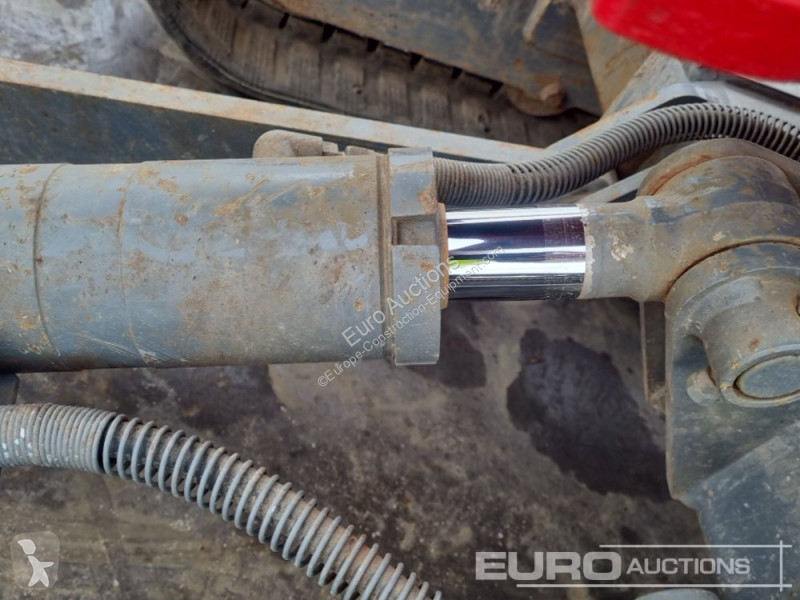 Graafmachine Takeuchi TB216