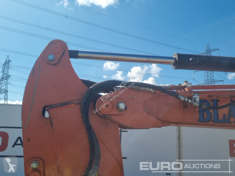 Escavatore Hitachi ZX26U-6 CLR