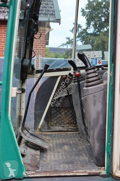 Excavator Terex