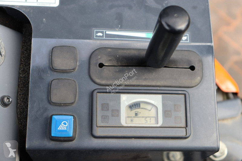 Escavadora Hitachi ZX19U-6 YR