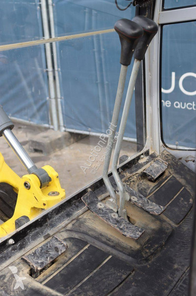 Escavadora Neuson 1404