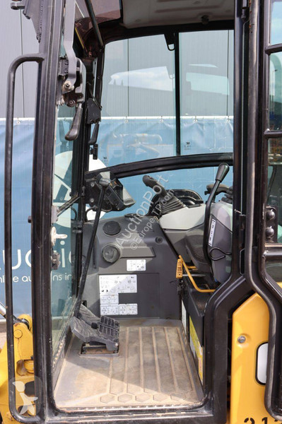 Escavatore Caterpillar