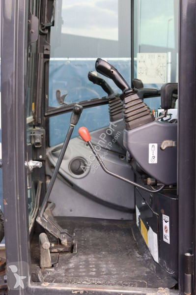 Escavadora Eurocomach ES 25 ZT