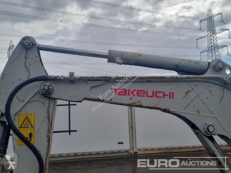 Skovl Takeuchi