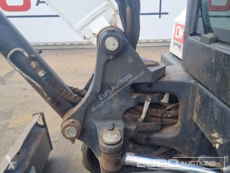 Escavadora Bobcat