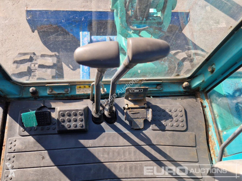 Escavadora Kubota K-025