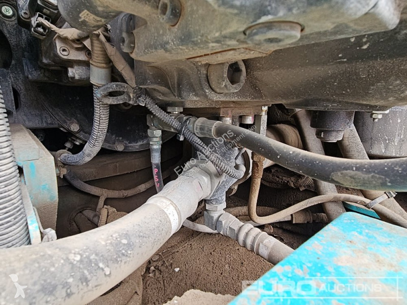 Escavadora Kobelco SK230SRLC-5