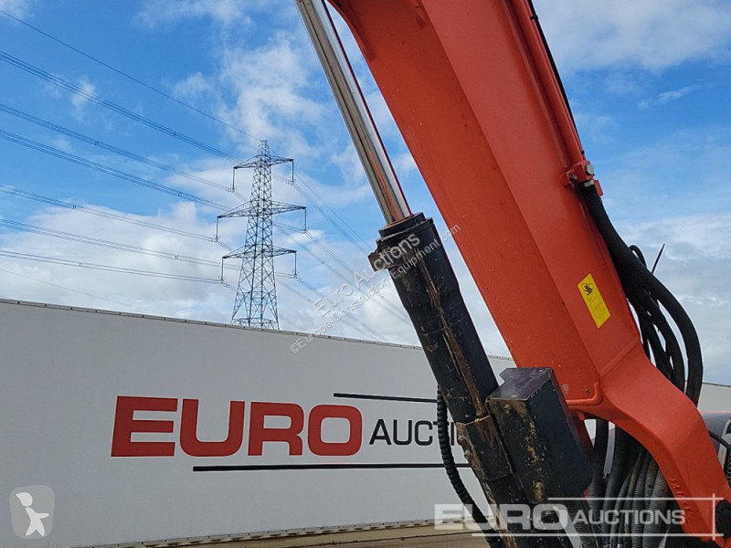 Escavatore Kubota KX080-4