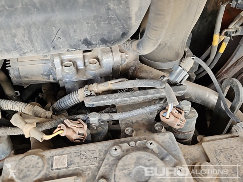 Escavatore Hitachi B-6