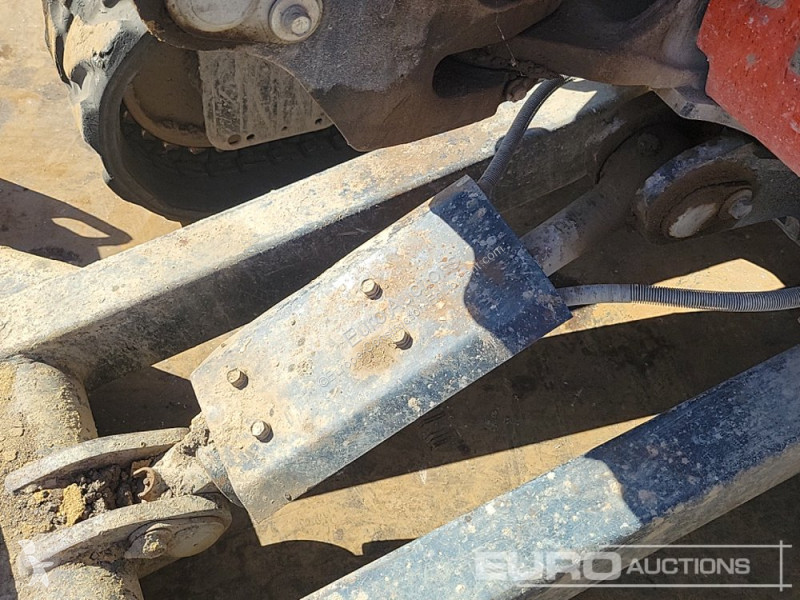 جرافة Kubota U27-4