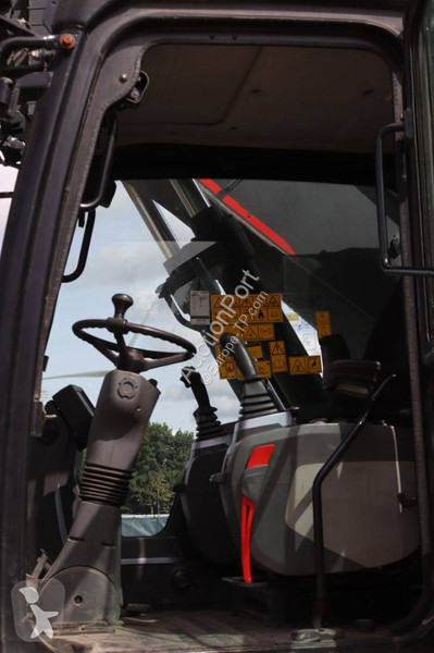 جرافة Hidromek