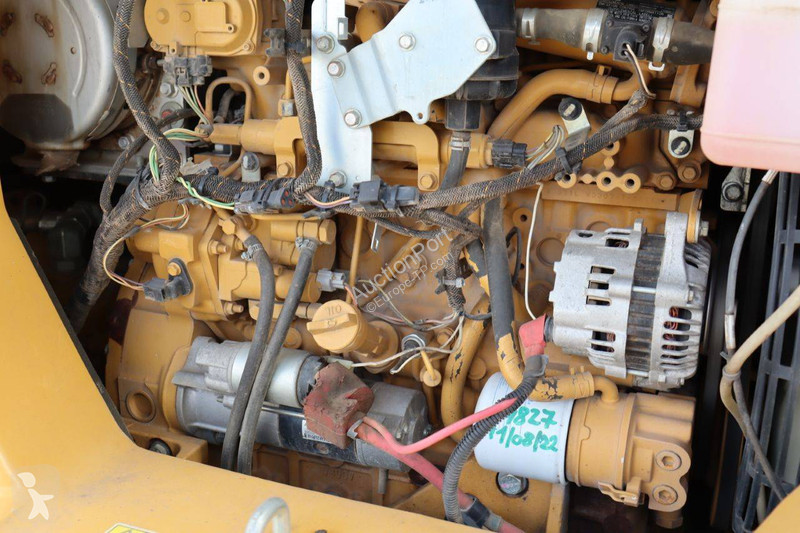 جرافة Caterpillar 308E2