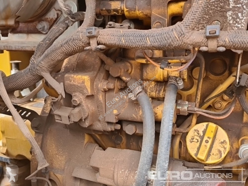 Skovl Caterpillar R