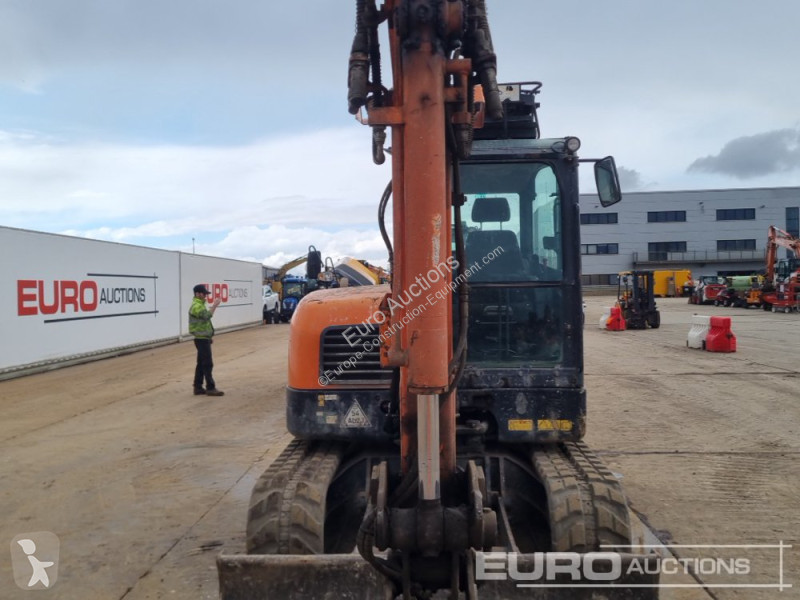 Lopatový nakládač Doosan DX63-3