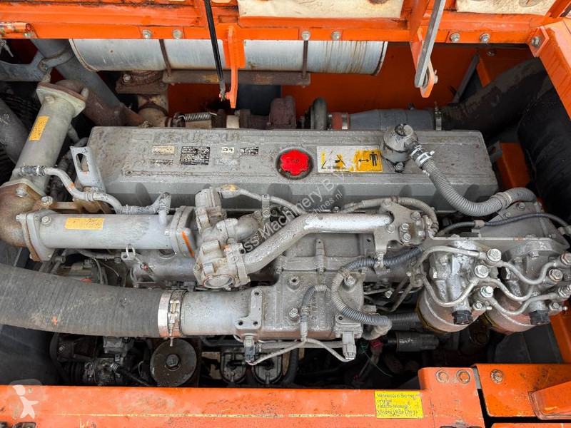 Rýpadlo Hitachi - 24mtr - Rebuild engine