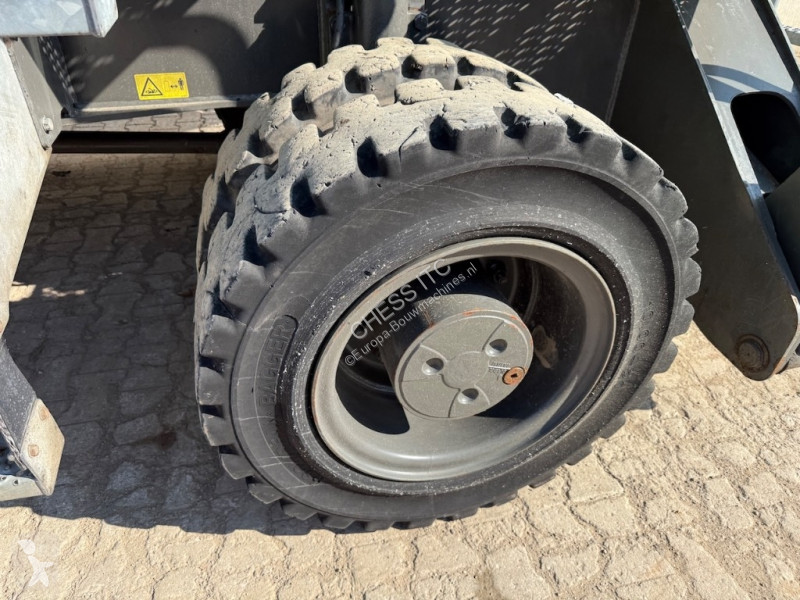 جرافة Sennebogen 818 M / 818 E / / E