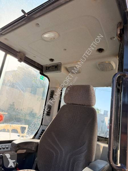 Lopatový nakládač Bobcat