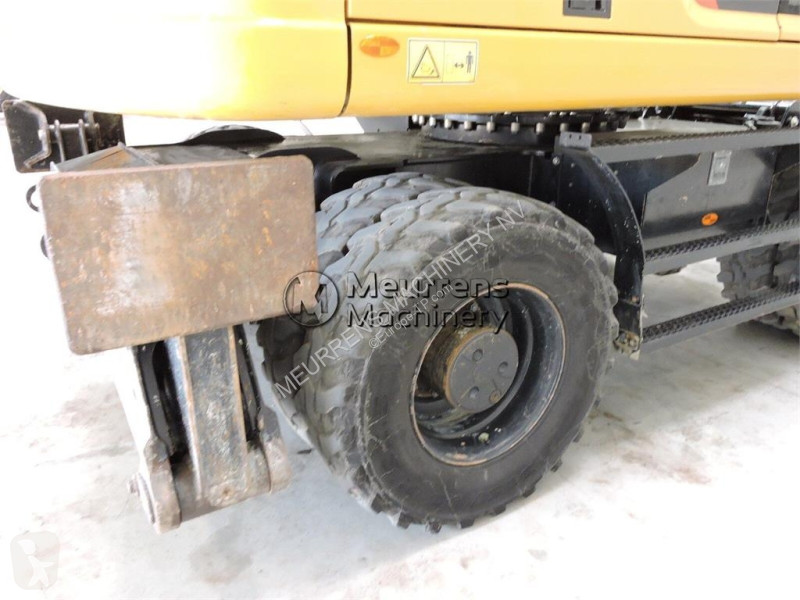 جرافة Caterpillar F
