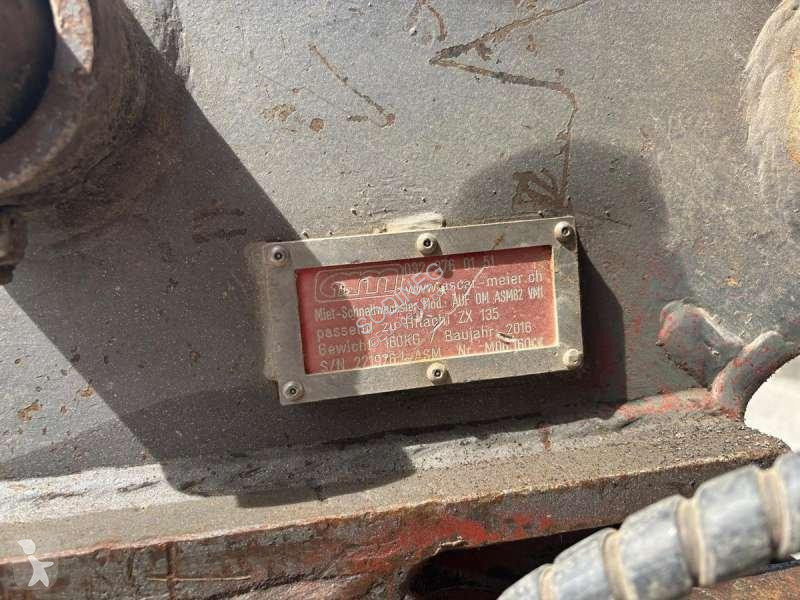جرافة Hitachi ZX135 US3