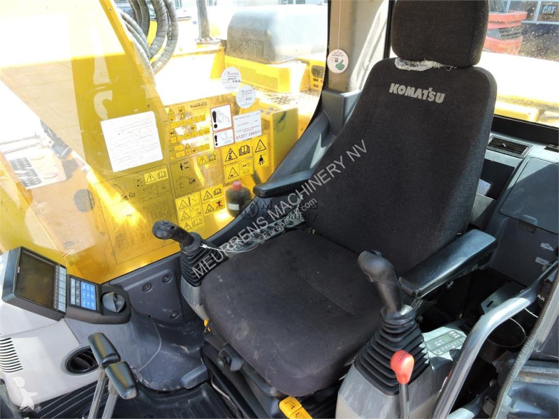 Rýpadlo Komatsu PC138