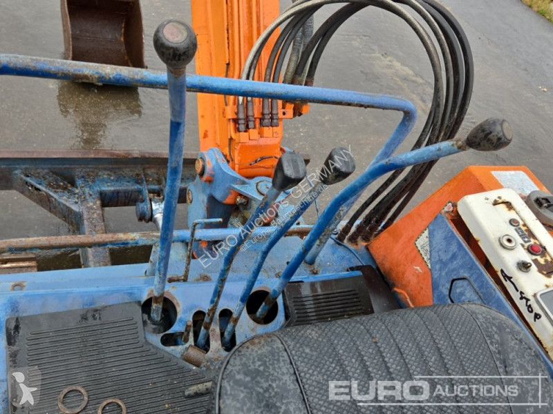 Lopatový nakládač Kubota KH50