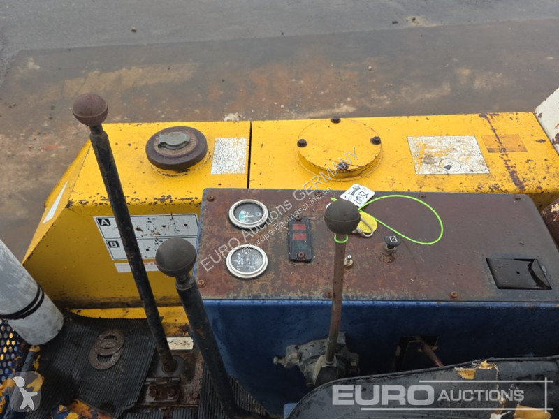 Excavator Komatsu PC10-6