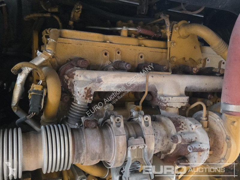 Graafmachine Caterpillar MH3024