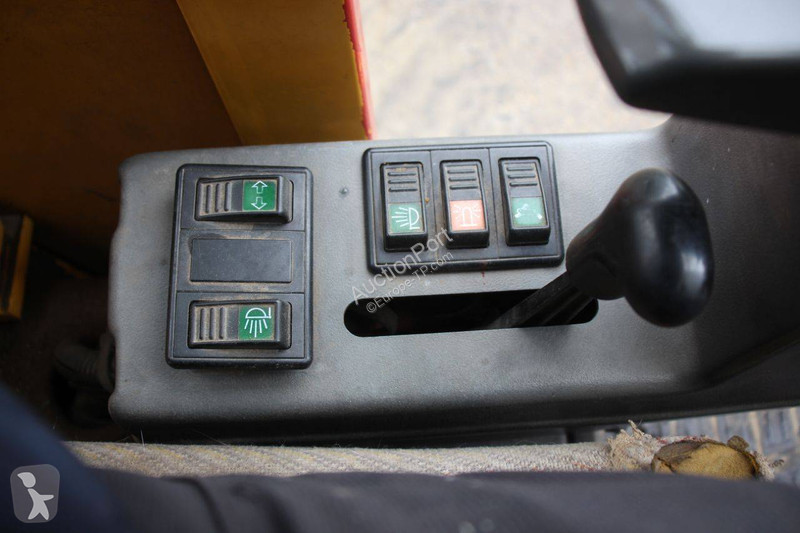 Rýpadlo Volvo EC15B