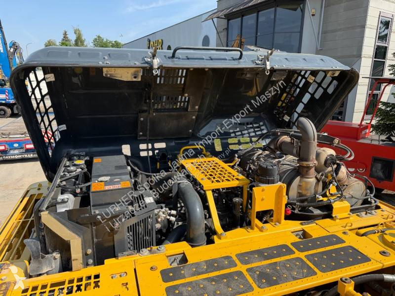 Excavator Komatsu PC360LC-11E0