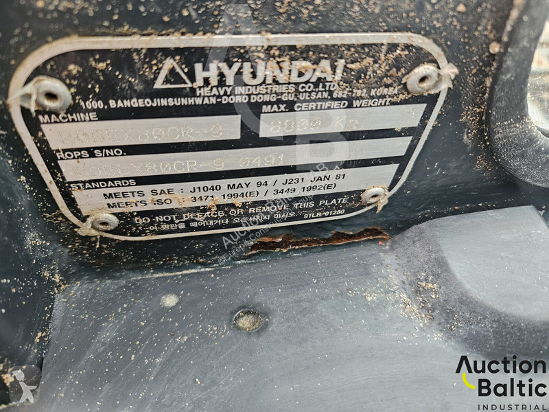 Экскаватор Hyundai Robex 80 CR-9