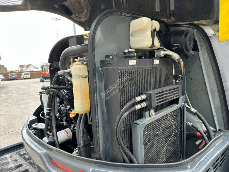 جرافة Neuson 50Z3