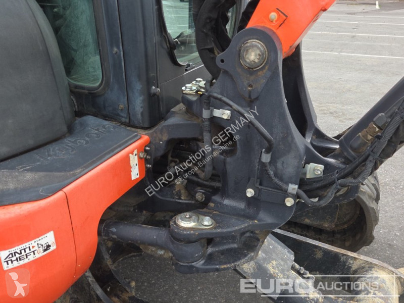 Багер Kubota