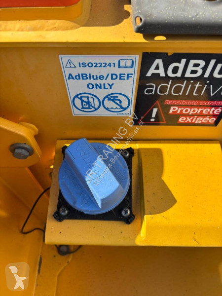 Excavadora Volvo 250 ENL (Two Buckets)