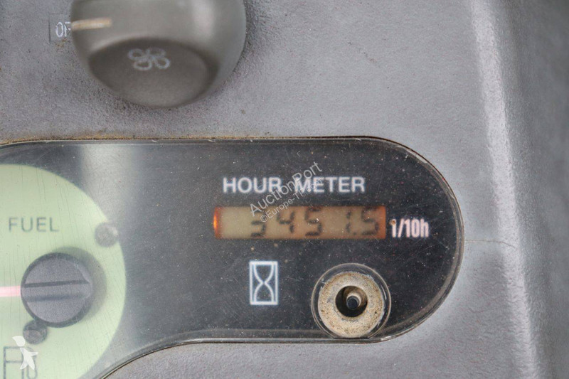 جرافة Yanmar Vi020-4