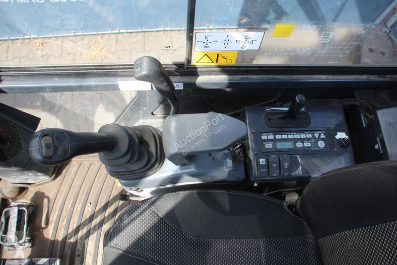 Pelle Hitachi Zaxis ZX19-5CR